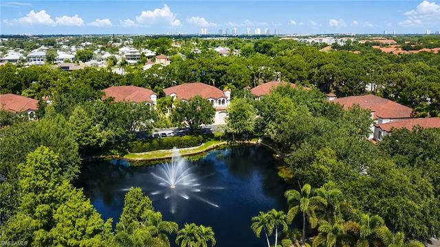 27016 Adriana CIR 202, Bonita Springs, FL 34135