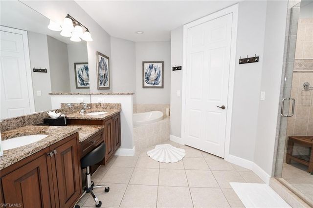 27016 Adriana CIR 202, Bonita Springs, FL 34135