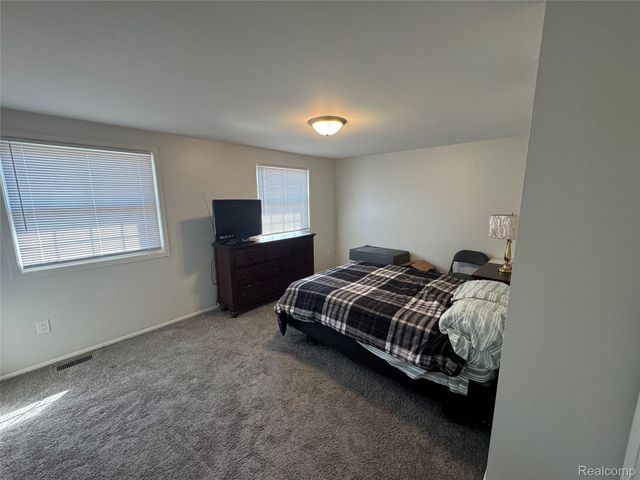 1764 Brentwood Drive, Troy, MI 48098