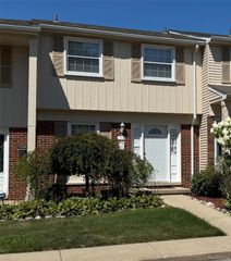 1764 Brentwood Drive, Troy, MI 48098
