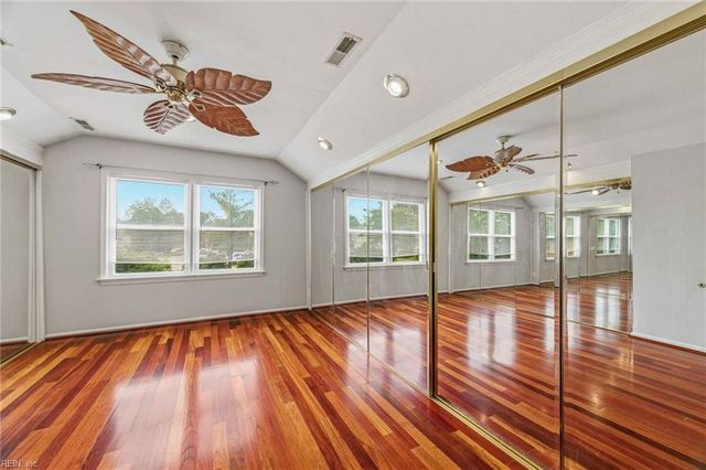1000 Hollins College CT, Virginia Beach, VA 23455