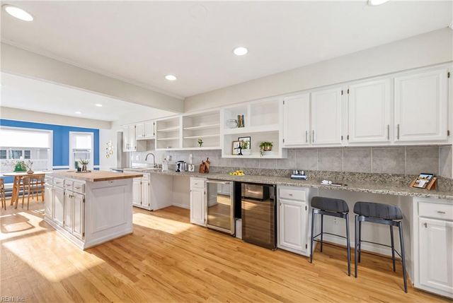 1000 Hollins College CT, Virginia Beach, VA 23455