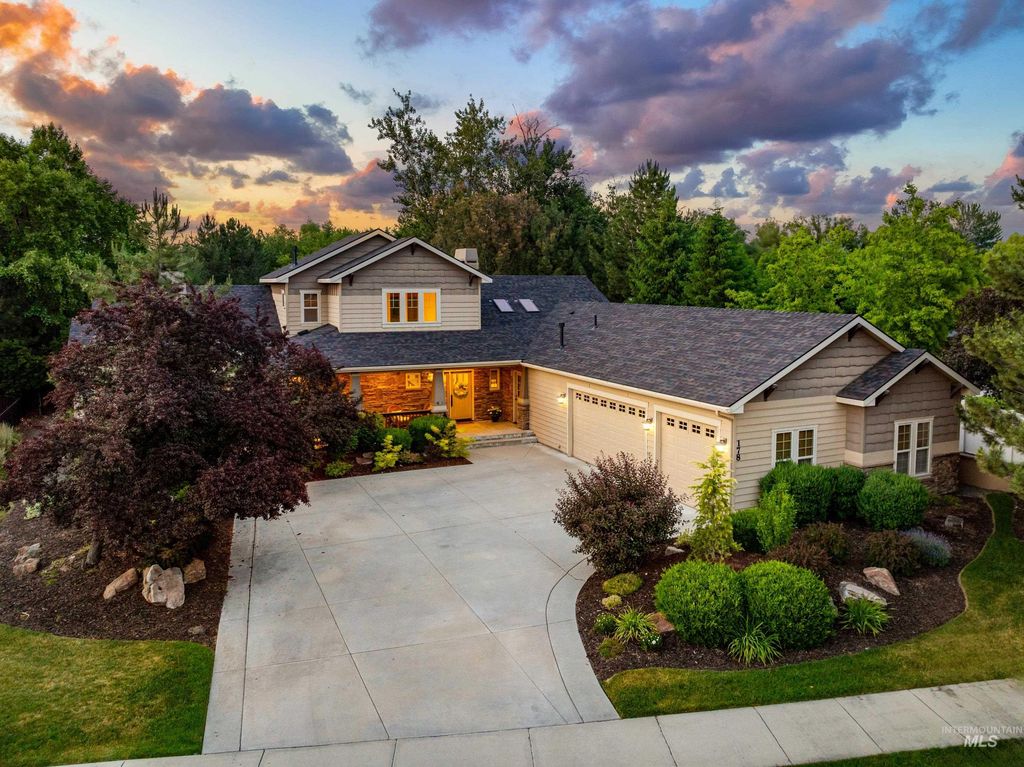 178 Cottonwood Ct, Eagle, ID 83616