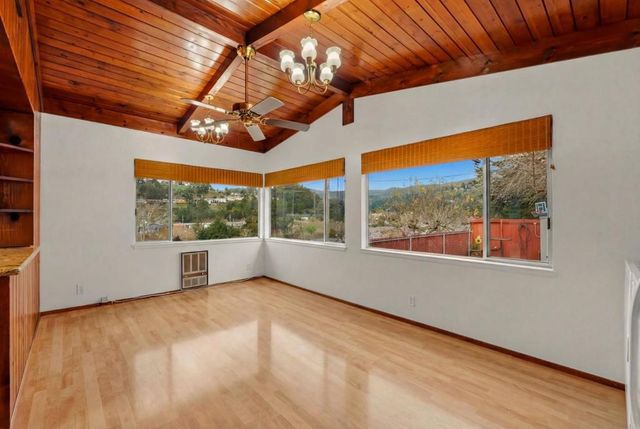 1516 Valdez Way, Pacifica, CA 94044