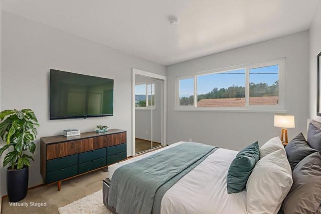 1516 Valdez Way, Pacifica, CA 94044