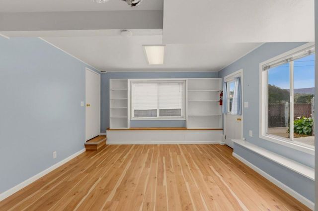 1516 Valdez Way, Pacifica, CA 94044