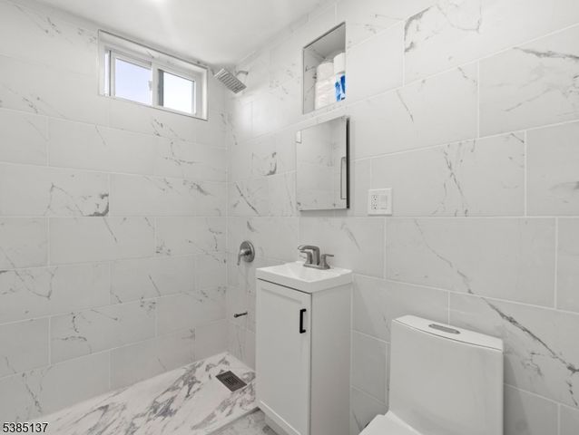 151 Stevens Ave, Jersey City, NJ 07305