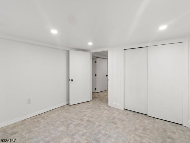 151 Stevens Ave, Jersey City, NJ 07305