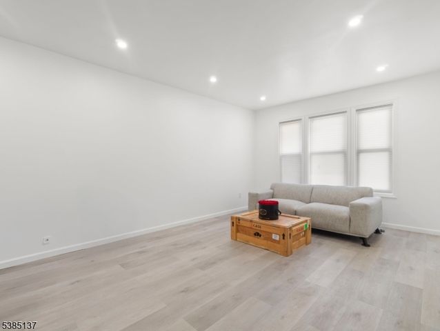 151 Stevens Ave, Jersey City, NJ 07305