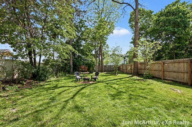 211 W Cass Street, Greenville, MI 48838