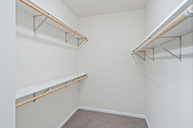 1100 KENNESAW RDG 102, Columbia, MO 65202