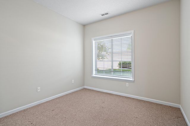 1100 KENNESAW RDG 102, Columbia, MO 65202