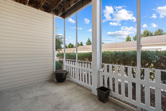 1100 KENNESAW RDG 102, Columbia, MO 65202