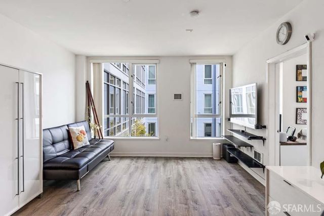 888 7th Street 330, San Francisco, CA 94107