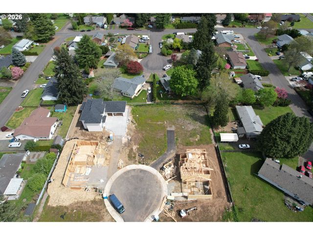 5813 Ne 111TH Cir, Vancouver, WA 98686
