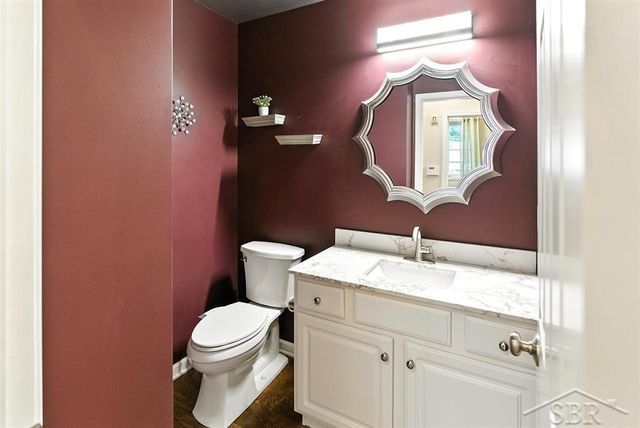 3803 Aspen Way, Midland, MI 48642