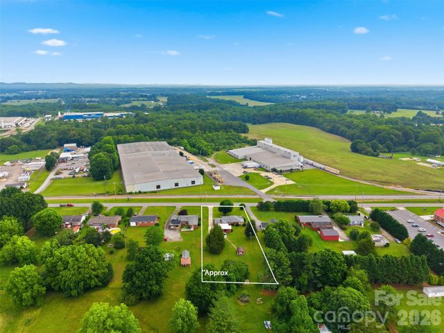 3631 Taylorsville Highway, Statesville, NC 28625
