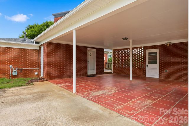 3631 Taylorsville Highway, Statesville, NC 28625