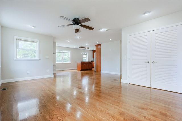32 Veranda Ave, Swansea, MA 02777