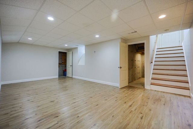 32 Veranda Ave, Swansea, MA 02777