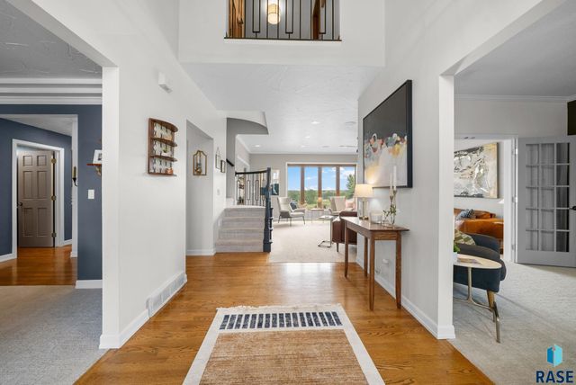 809 W 3rd St Street, Dell Rapids, SD 57022