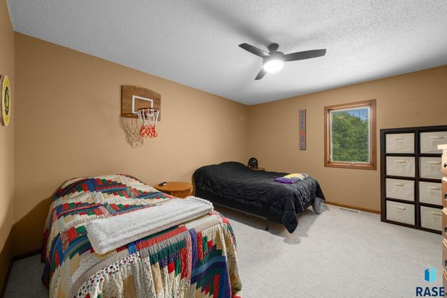 809 W 3rd St Street, Dell Rapids, SD 57022