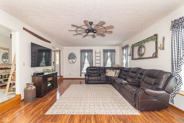 1518 Pippin Drive, Greenfield, IN 46140