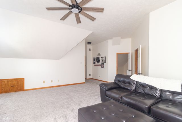 1518 Pippin Drive, Greenfield, IN 46140