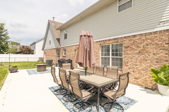 1518 Pippin Drive, Greenfield, IN 46140