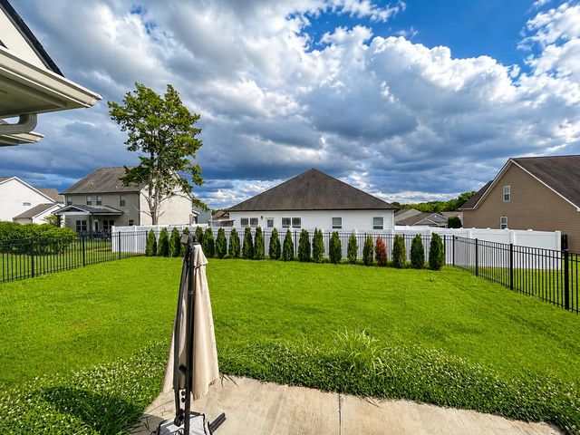 631 Lakeshore Cove, Fort Oglethorpe, GA 30742