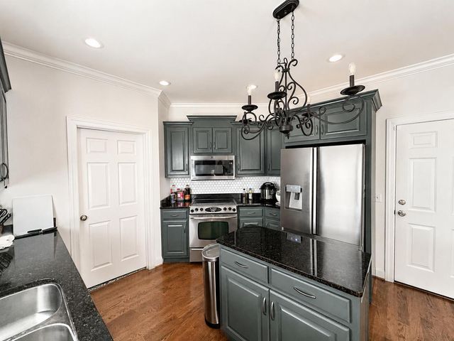 631 Lakeshore Cove, Fort Oglethorpe, GA 30742