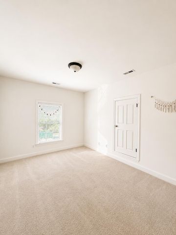 631 Lakeshore Cove, Fort Oglethorpe, GA 30742
