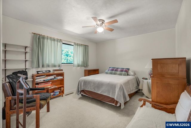 4820 Jones Rd SE, Salem, OR 97302