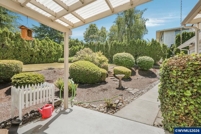 4820 Jones Rd SE, Salem, OR 97302
