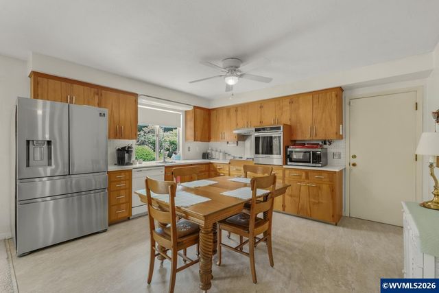 4820 Jones Rd SE, Salem, OR 97302