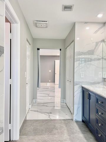 7608 Pinewalk Drive 127, Margate, FL 33063