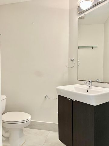 7608 Pinewalk Drive 127, Margate, FL 33063