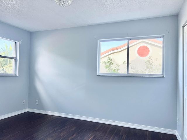 7608 Pinewalk Drive 127, Margate, FL 33063