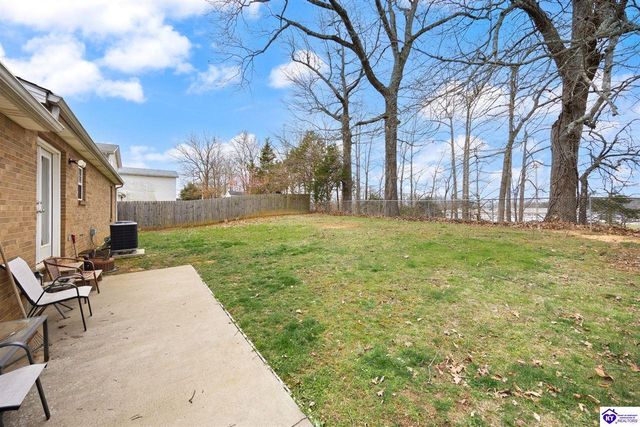 108 Randall Casteel Court, Elizabethtown, KY 42701