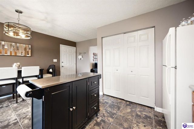 108 Randall Casteel Court, Elizabethtown, KY 42701