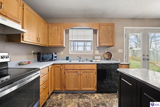 108 Randall Casteel Court, Elizabethtown, KY 42701