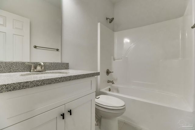 1000 W Yonge St, Pensacola, FL 32501