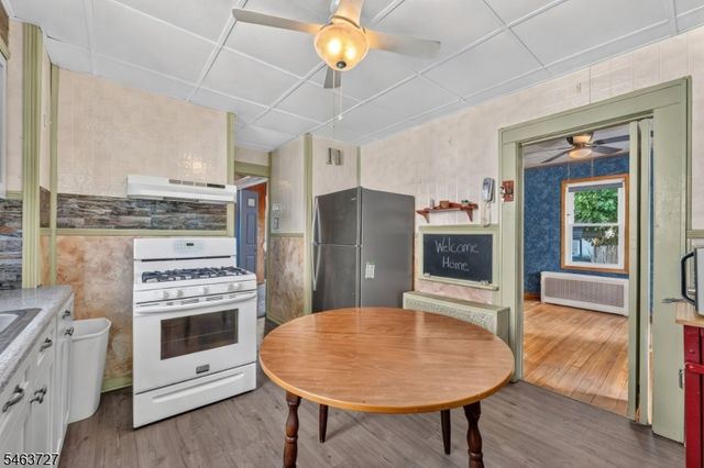 258 Whittier Ave, Dunellen Boro, NJ 08812