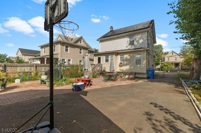 258 Whittier Ave, Dunellen Boro, NJ 08812