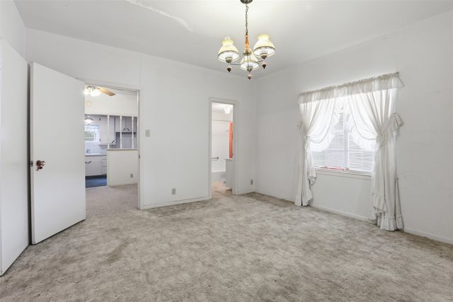 820 Goshen Road, Springtown, TX 76082