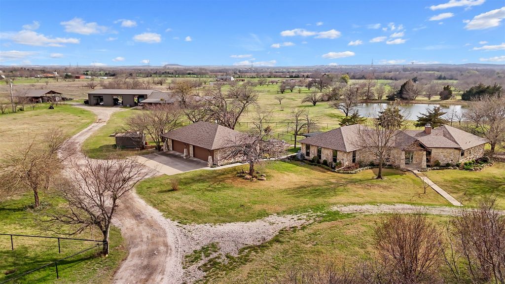 9711 Jim Christal Road, Krum, TX 76249
