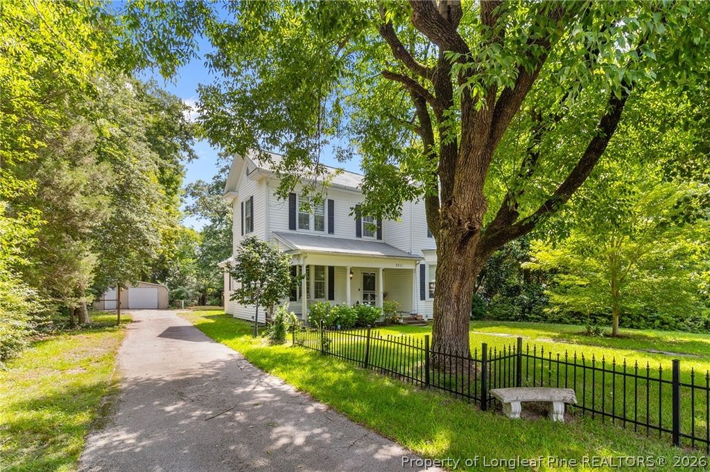 2511 Academy Street, Sanford, NC 27332 — exterior