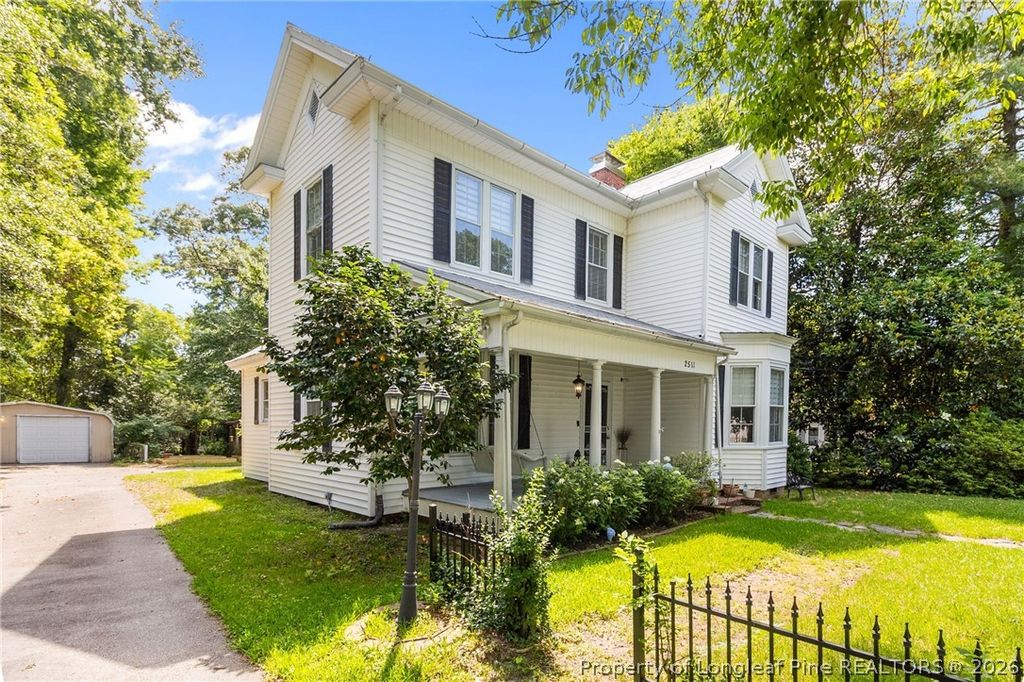 2511 Academy Street, Sanford, NC 27332 — photo 2