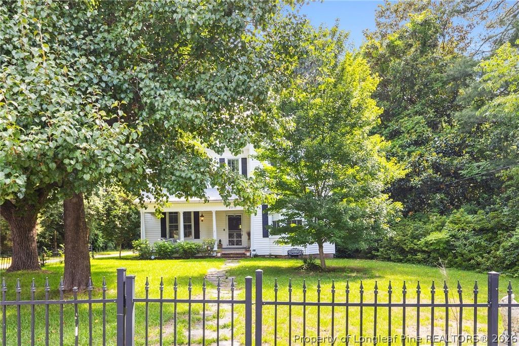 2511 Academy Street, Sanford, NC 27332 — photo 3