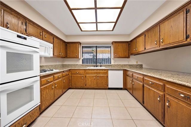 41257 Plumrose, Hemet, CA 92544
